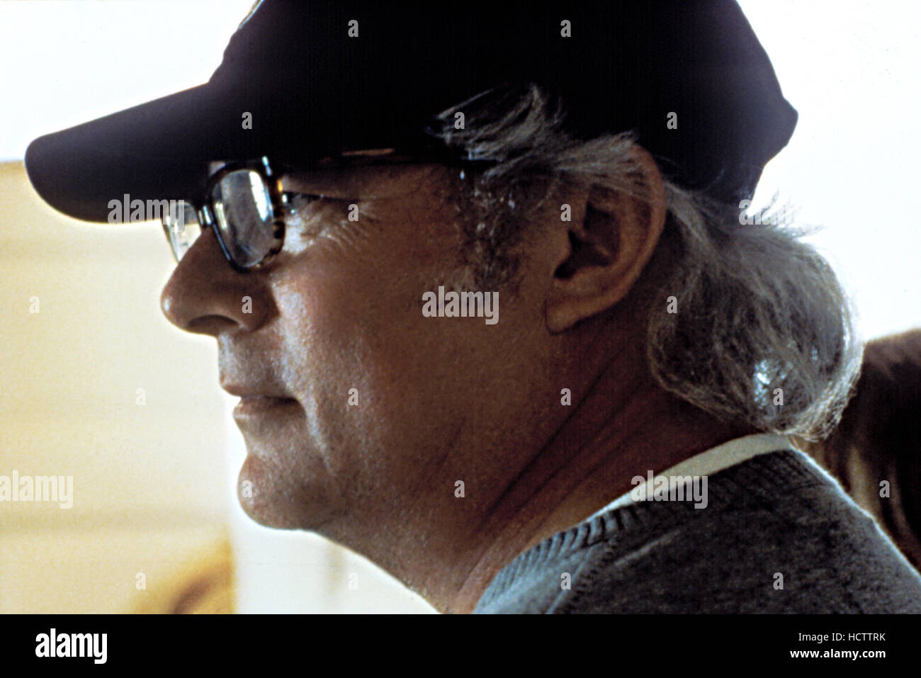 LIBERTY HEIGHTS, Barry Levinson, directing a scene, 1999 Stock Photo