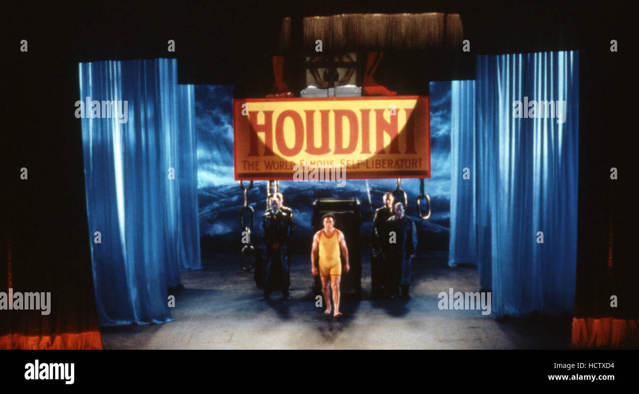 FAIRY TALE A TRUE STORY, Harvey Keitel as Harry Houdini (in yellow