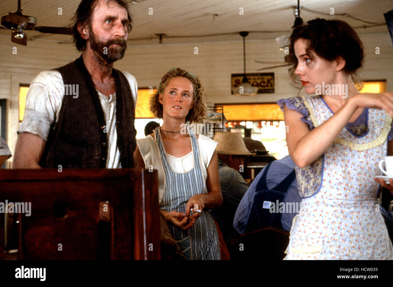 FRIED GREEN TOMATOES, Mary Stuart Masterson, MaryLouise Parker, 1991