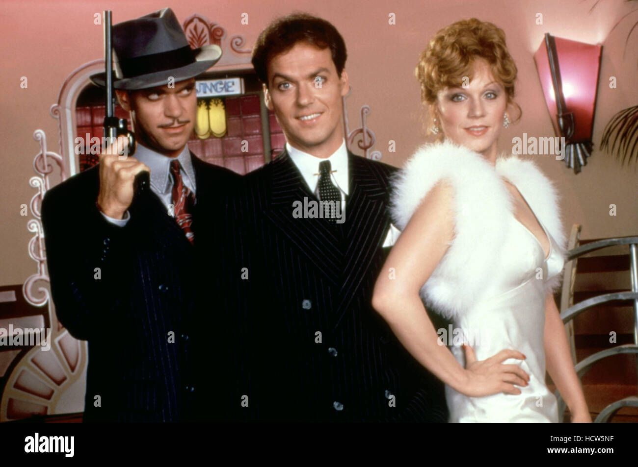 JOHNNY DANGEROUSLY, Joe Piscopo, Michael Keaton, Marilu Henner, 1984