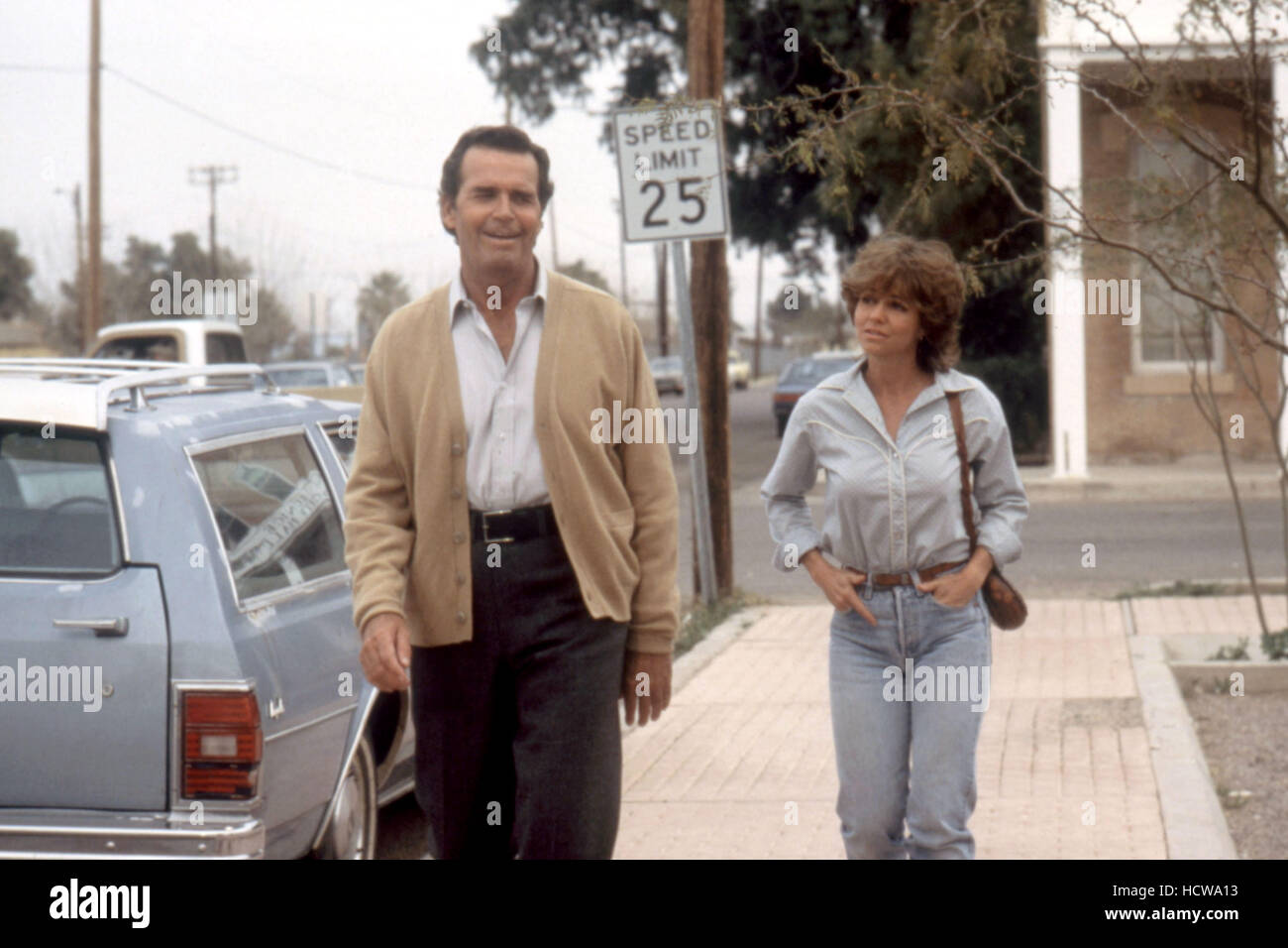 MURPHY'S ROMANCE, James Garner, Sally Field, 1985. ©Columbia Pictures
