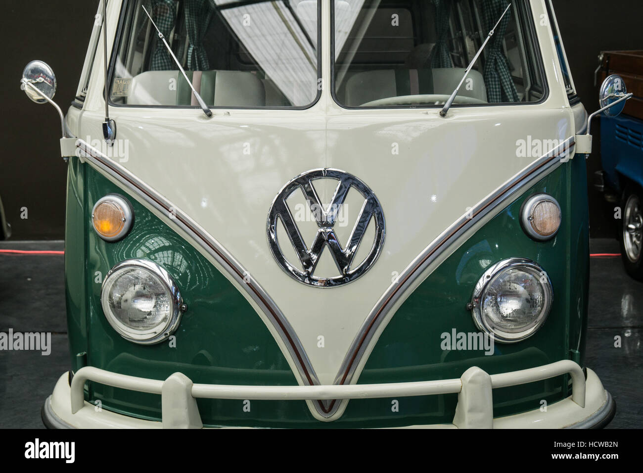 1960s vw bus hi-res stock photography and images - Alamy