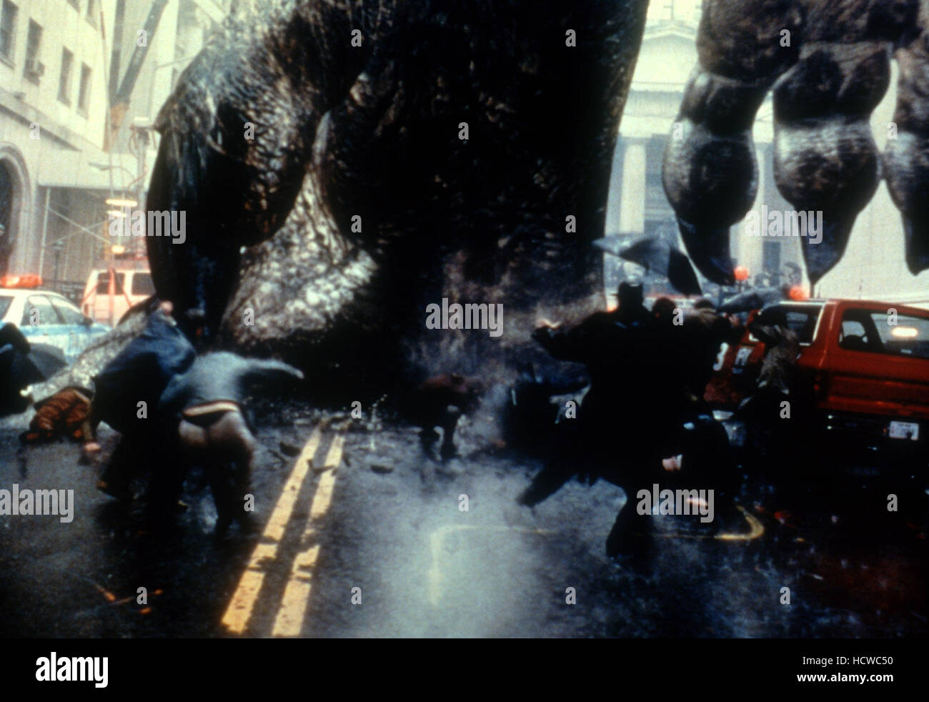 GODZILLA, 1998, destruction Stock Photo - Alamy