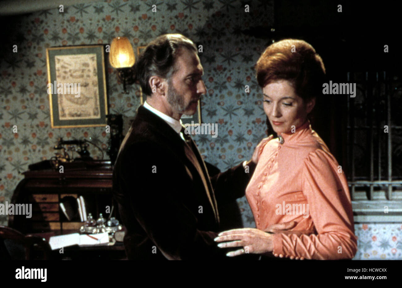 THE GORGON, Peter Cushing, Barbara Shelley, 1964 Stock Photo - Alamy