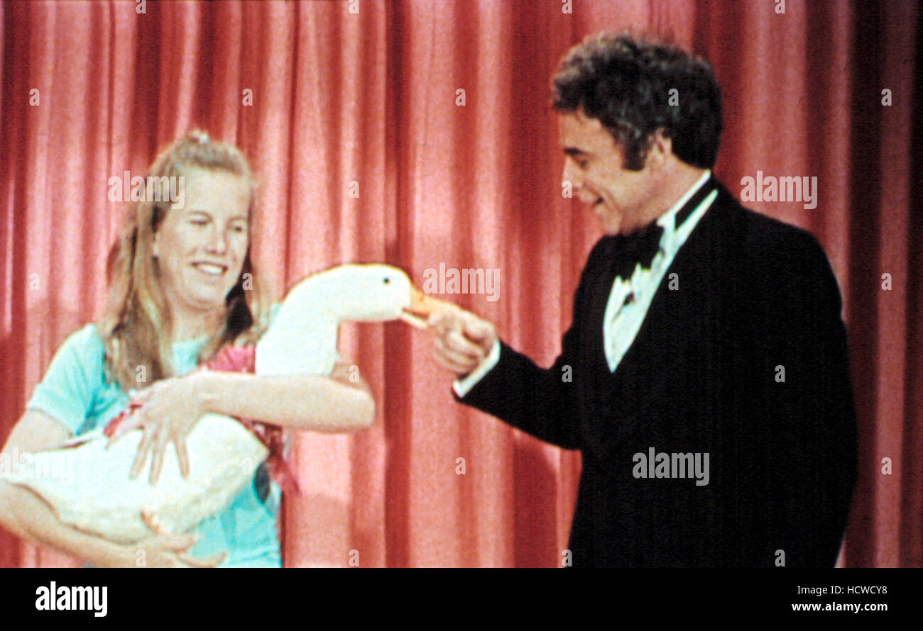 THE GONG SHOW MOVIE, Chuck Barris w/ Contestant, 1980 Stock Photo Alamy