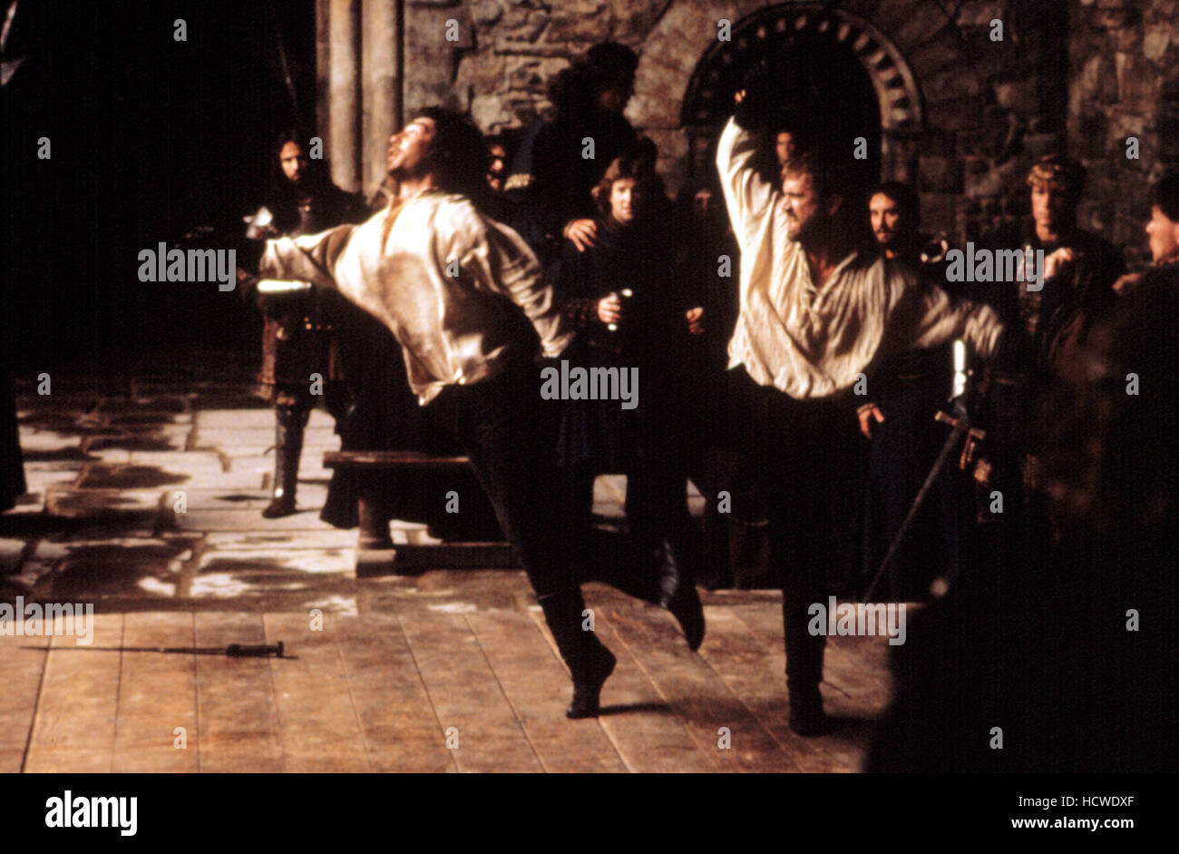 HAMLET, John McEnery (Laertes), Mel Gibson (Hamlet), 1990 Stock Photo Alamy