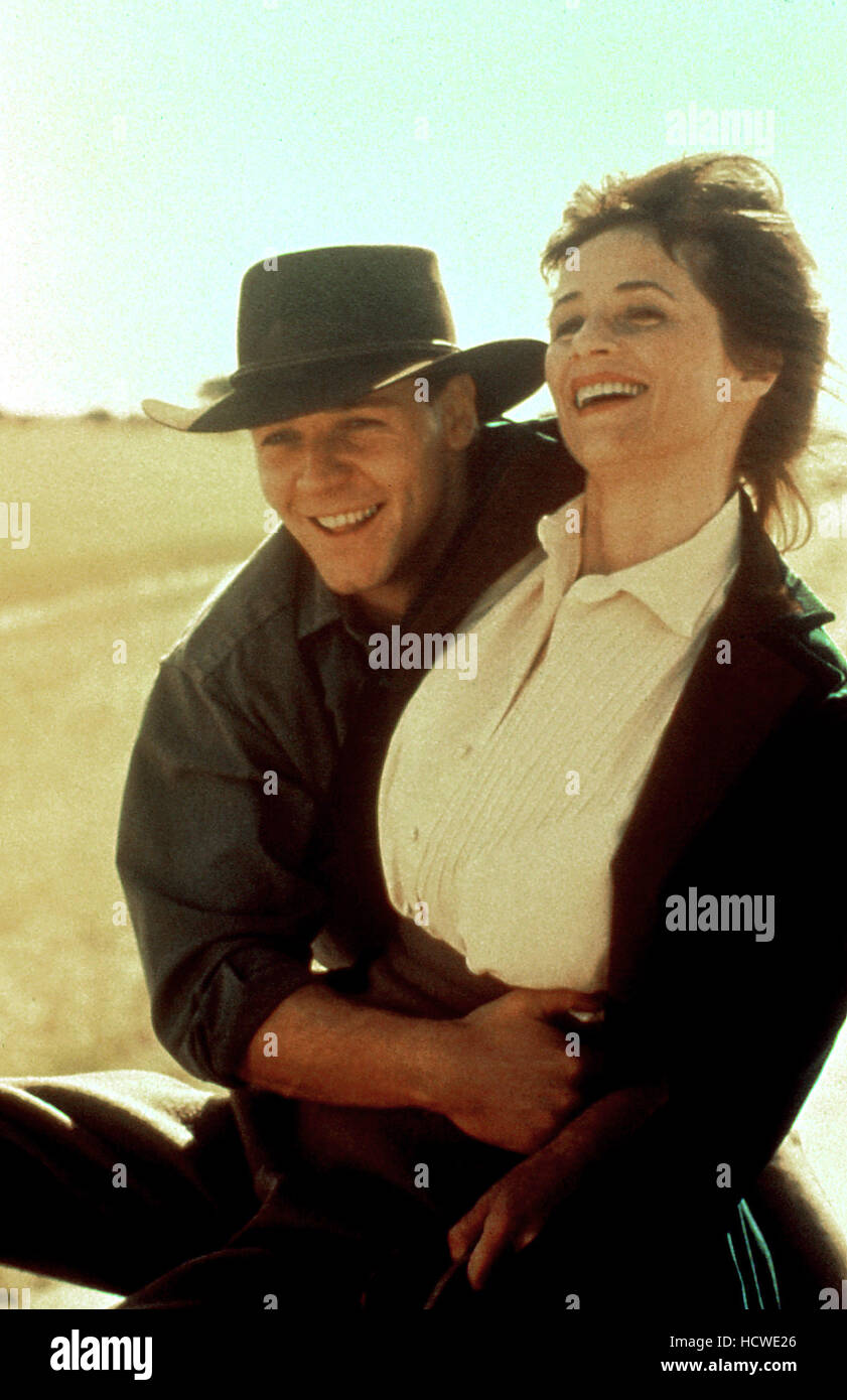 HAMMERS OVER THE ANVIL, Russell Crowe, Charlotte Rampling, 1991 Stock