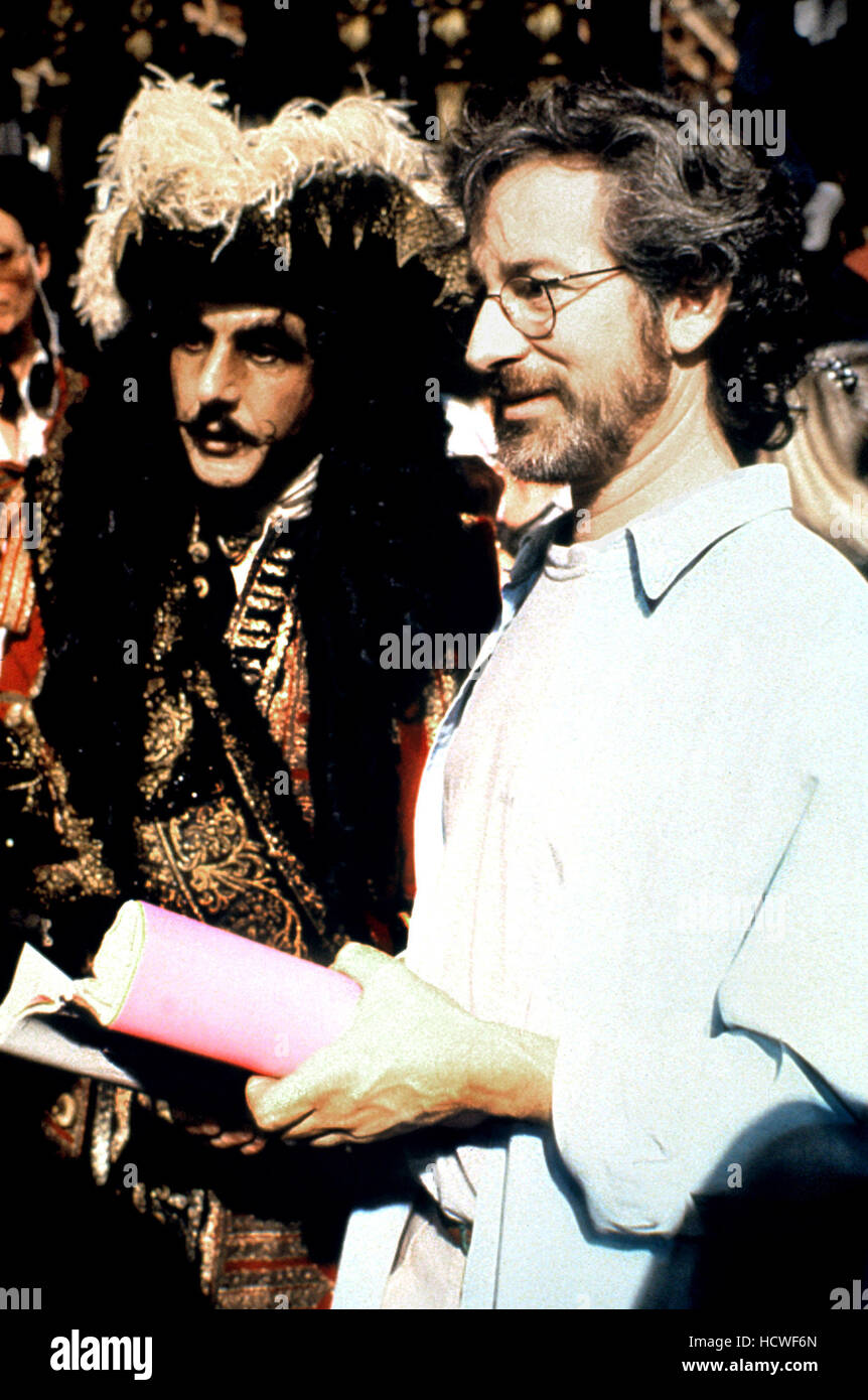 HOOK, Dustin Hoffman, Director Steven Spielberg, 1991, © TriStar Pictures / Courtesy Everett