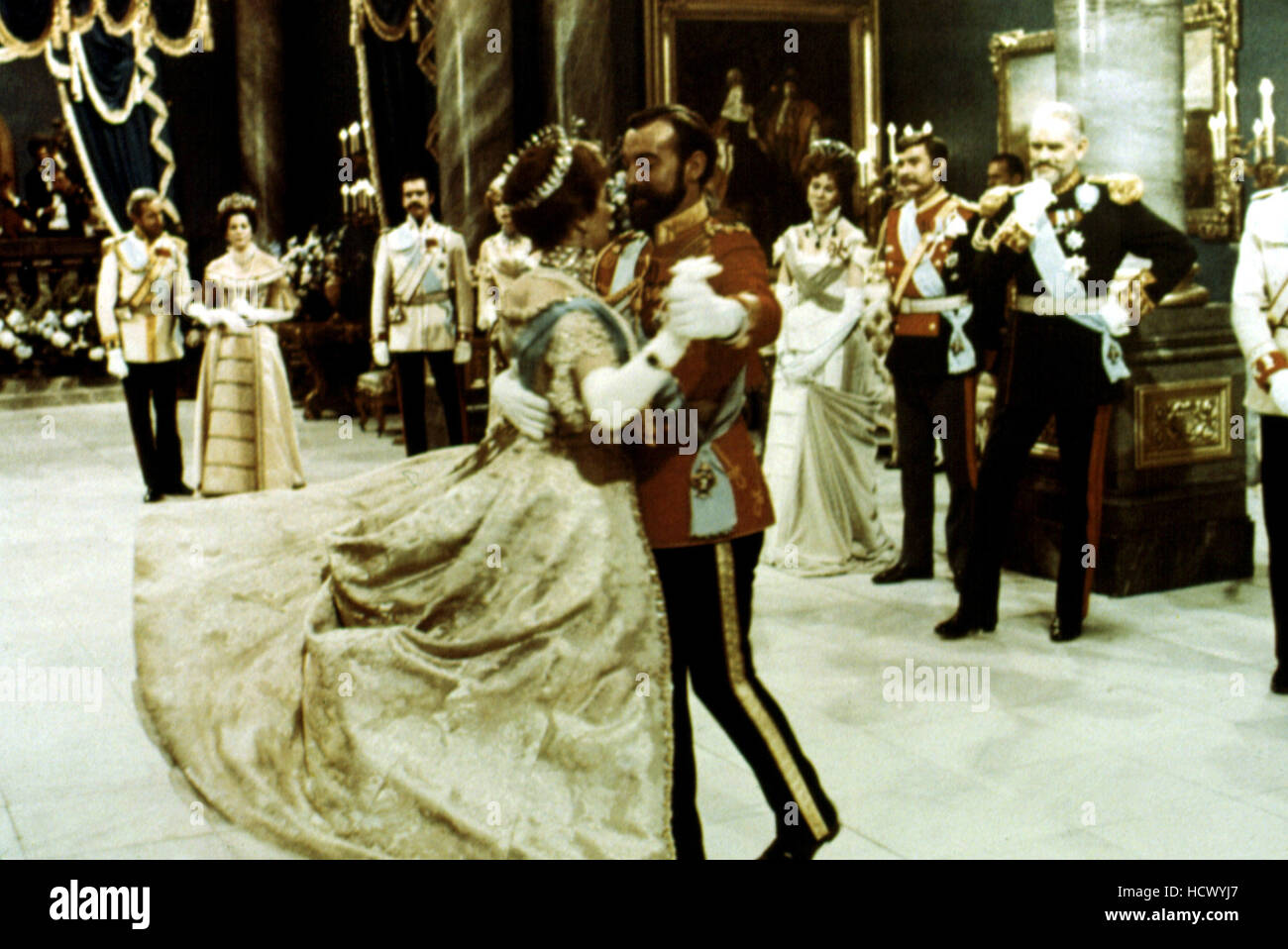 NICHOLAS AND ALEXANDRA Janet Suzman Michael Jayston Harry Andrews nicholas-and-alexandra-janet-suzman-michael-jayston-harry-andrews