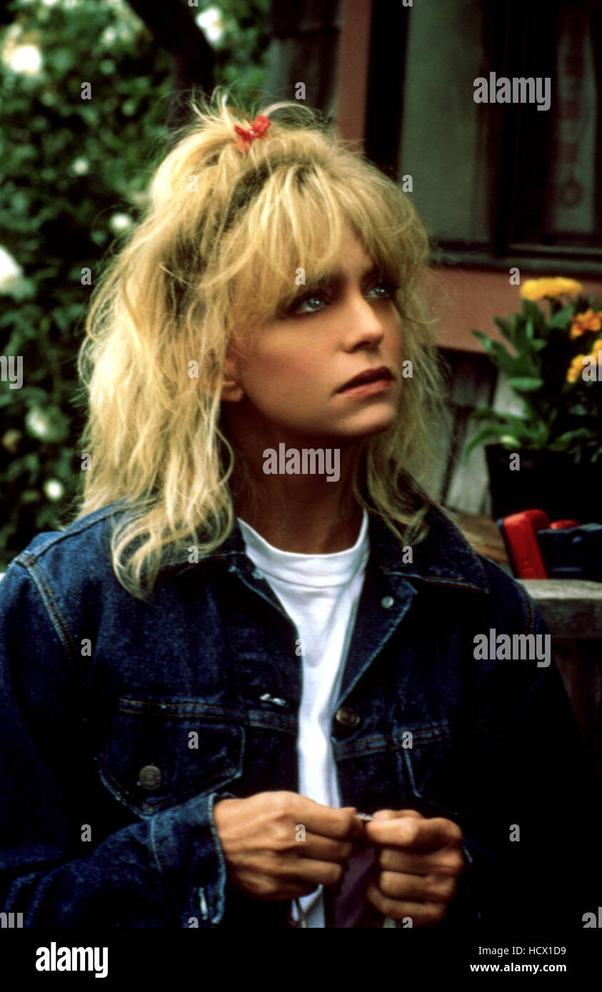 OVERBOARD, Goldie Hawn, 1987 Stock Photo - Alamy, image size:843x1390