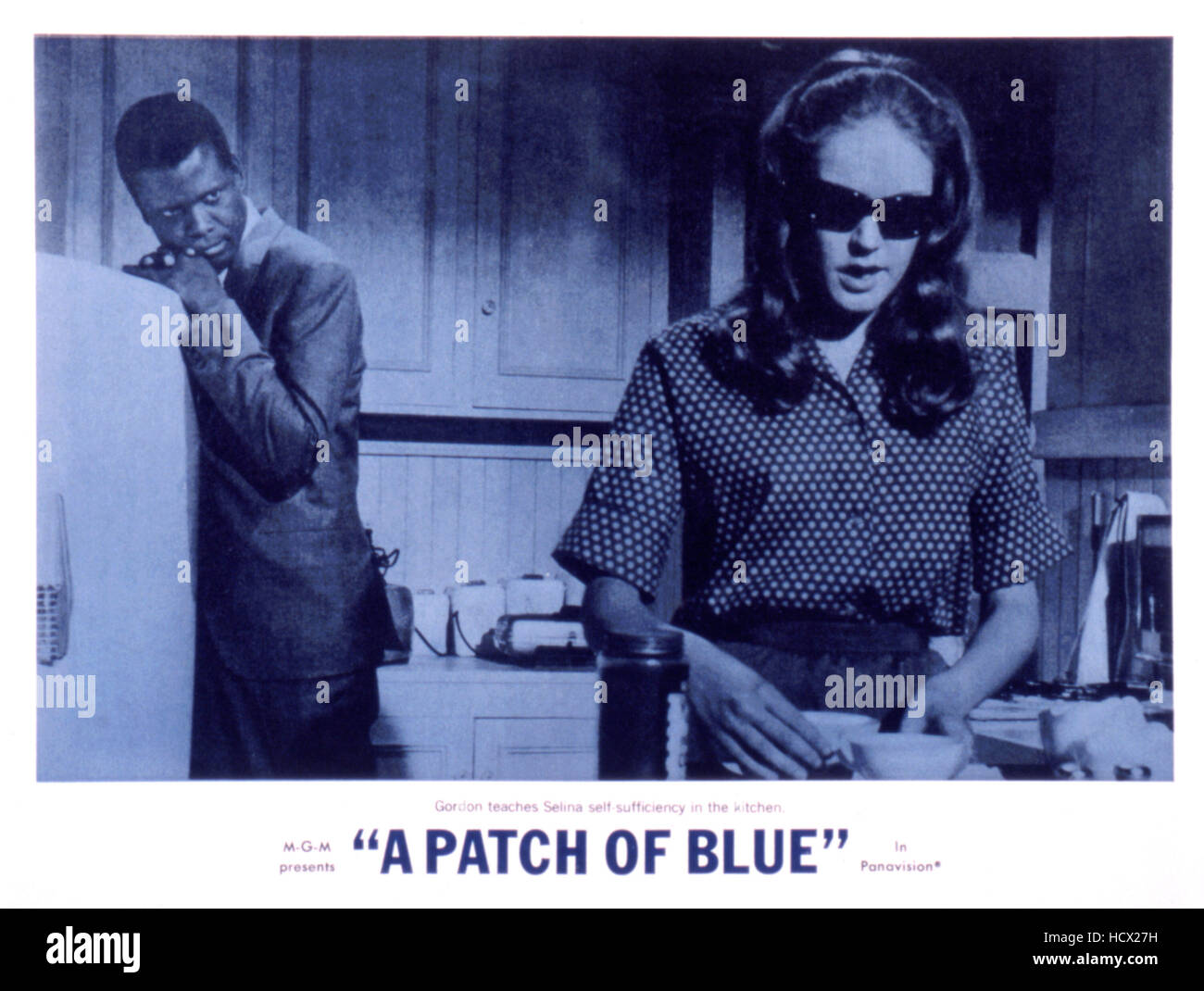 A PATCH OF BLUE, Sidney Poitier, Elizabeth Hartman, 1965 Stock