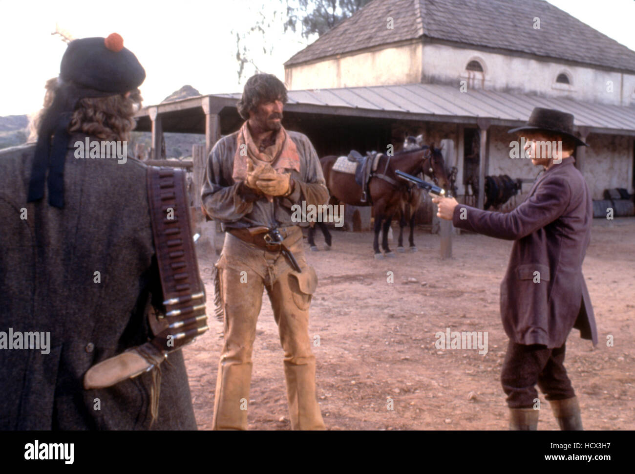 QUIGLEY DOWN UNDER great 8x10 still TOM SELLECK -- a256 | #3843151968