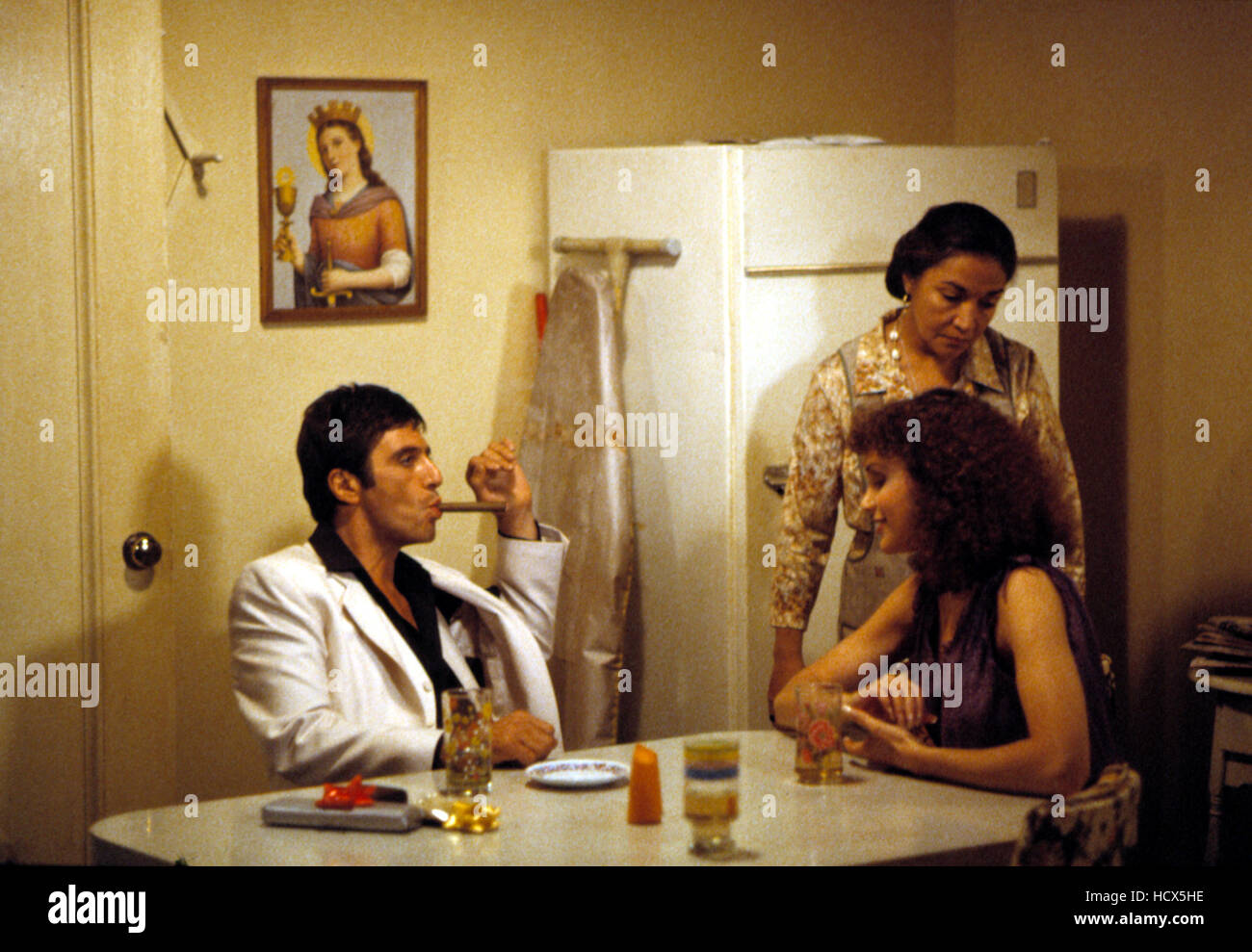 SCARFACE, Al Pacino, Miriam Colon, Mary Elizabeth Mastrantonio, 1983. (c)  Universal Pictures/ Courtesy: Everett Collection Stock Photo - Alamy