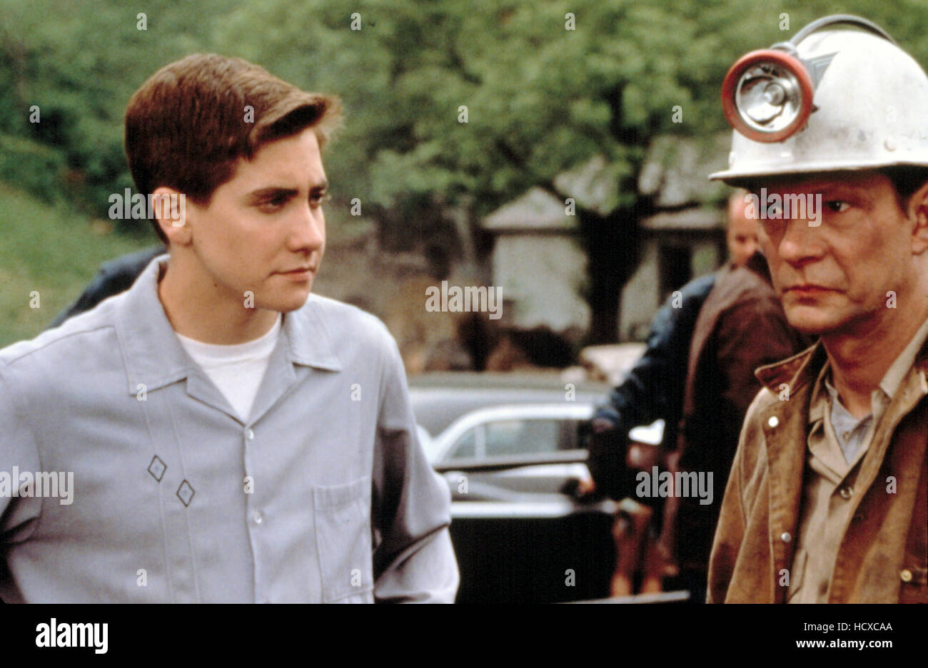 OCTOBER SKY, Jake Gyllenhaal, Chris Cooper, 1999 Stock Photo - Alamy