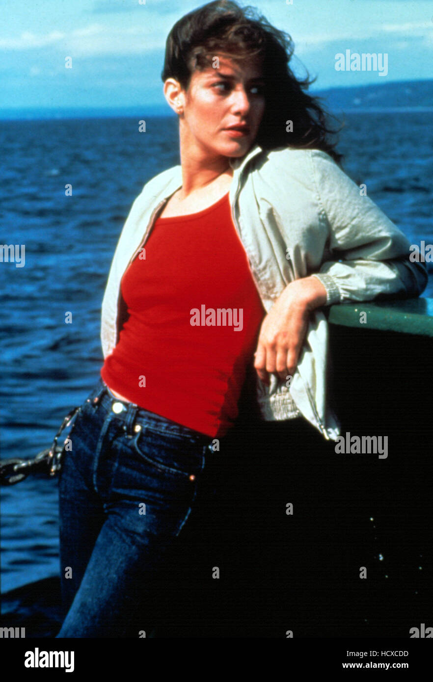 AN OFFICER AND A GENTLEMAN, Debra Winger, 1982, (c) Paramount/courtesy Everett Collection Stock Photo