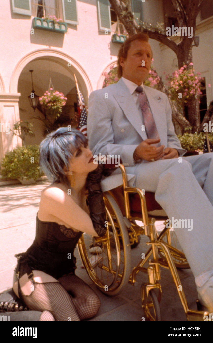 THE PEOPLE VS. LARRY FLYNT, Courtney Love, Woody Harrelson, 1996 Stock