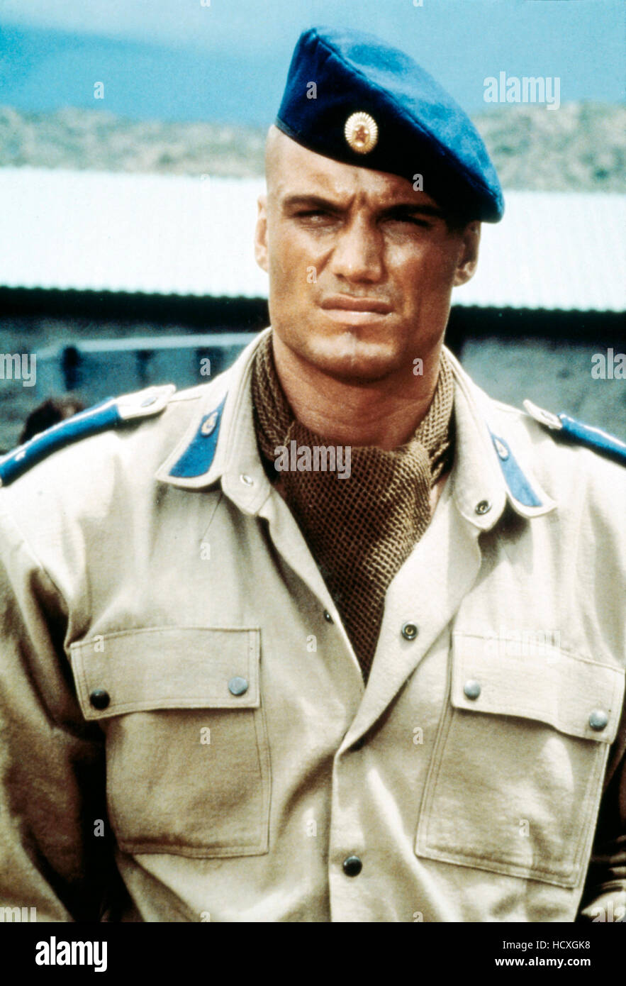 Page 7 - Uniform beret High Resolution 