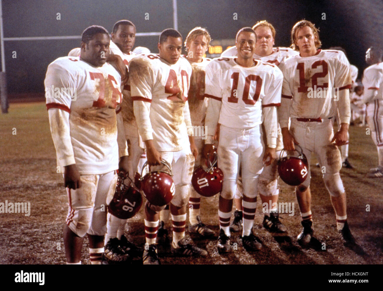REMEMBER THE TITANS, Ryan Gosling (back, ctr), 2000 Stock Photo Alamy