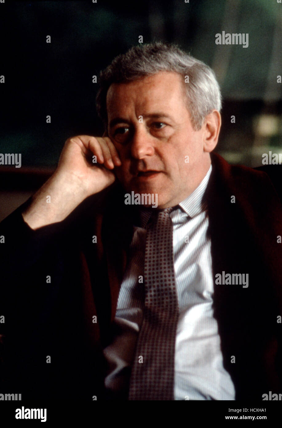 THE RUSSIA HOUSE, John Mahoney, 1990, (c)MGM/courtesy Everett