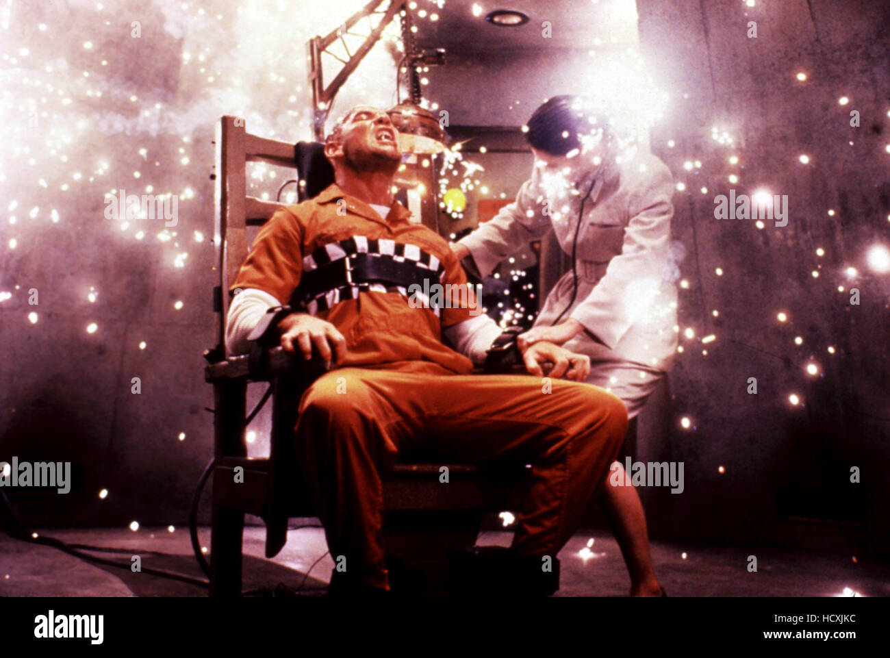SHOCKER, 1989, electric chair Stock Photo Alamy