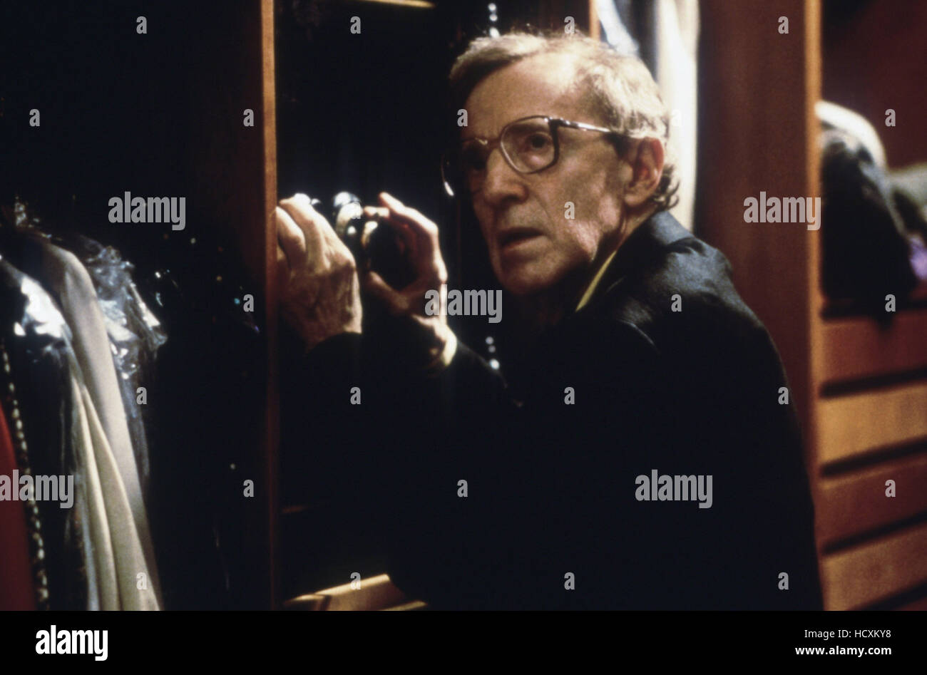 SMALL TIME CROOKS, Woody Allen, 2000, © DreamWorks/courtesy Everett Collection Stock Photo Alamy