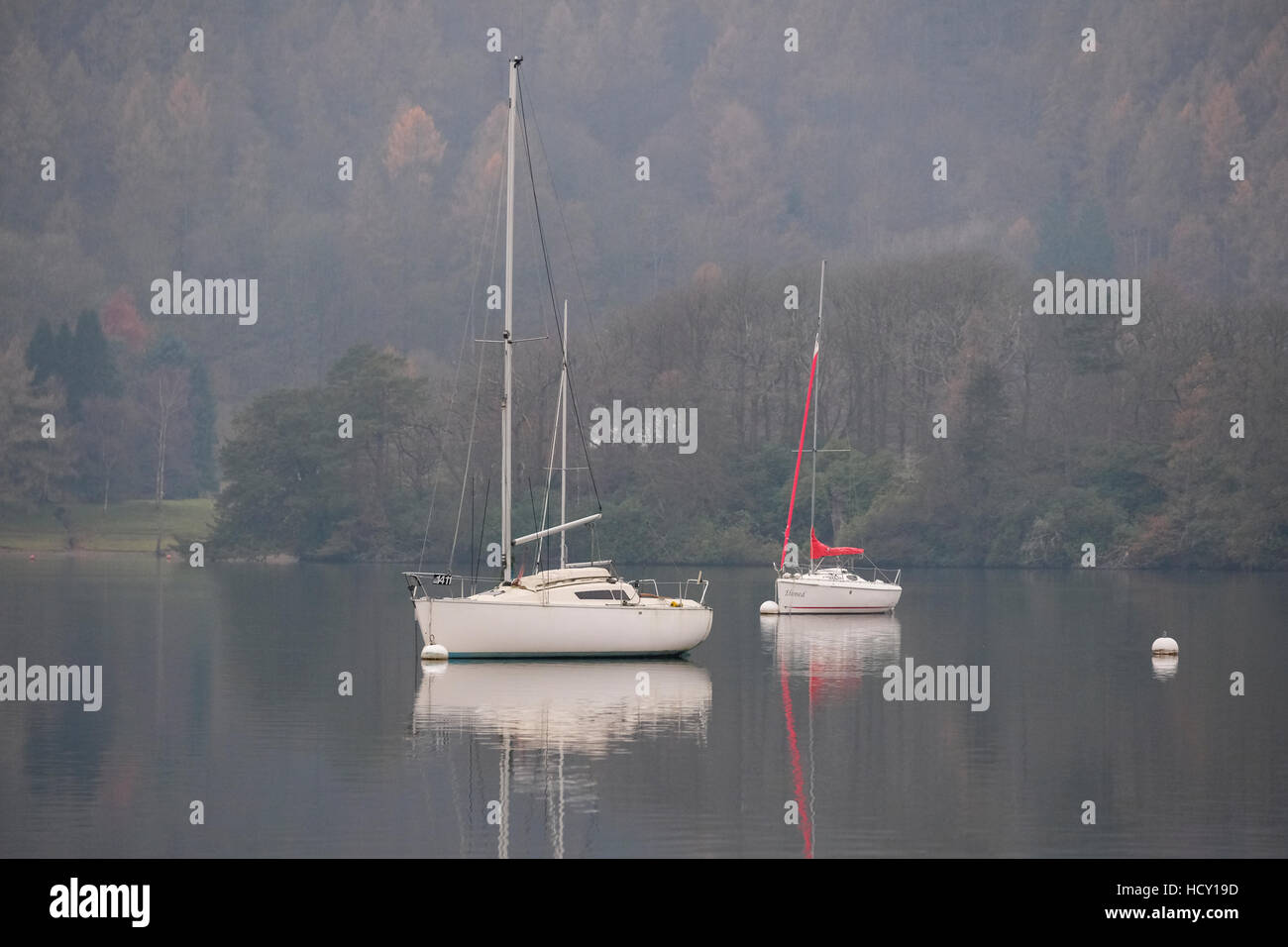 Lake Windermere boats at Bowness on Windermere Stock Photo Alamy