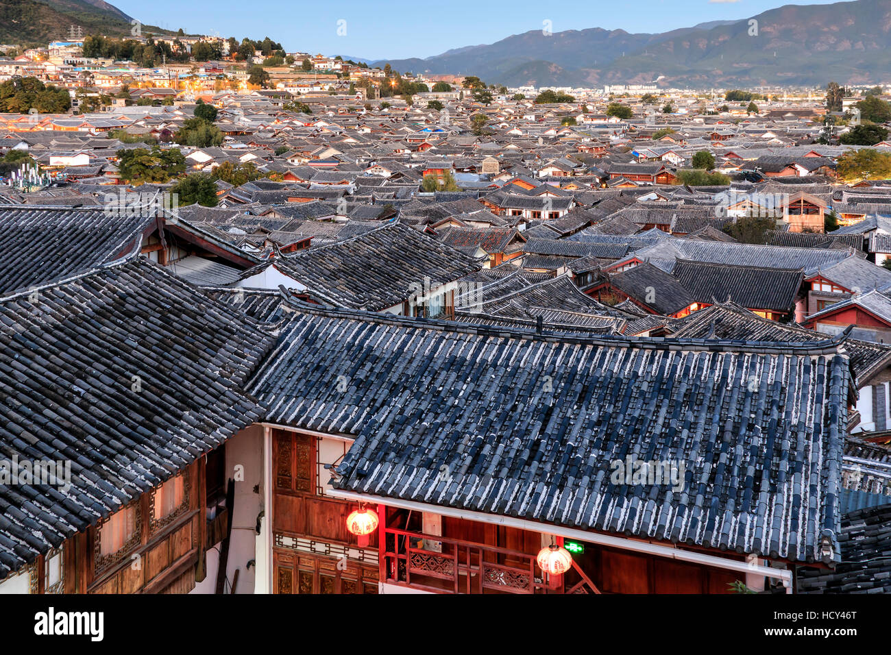 Aerial view of Lijiang Old Town in Yunnan, China Stock Photo - Alamy