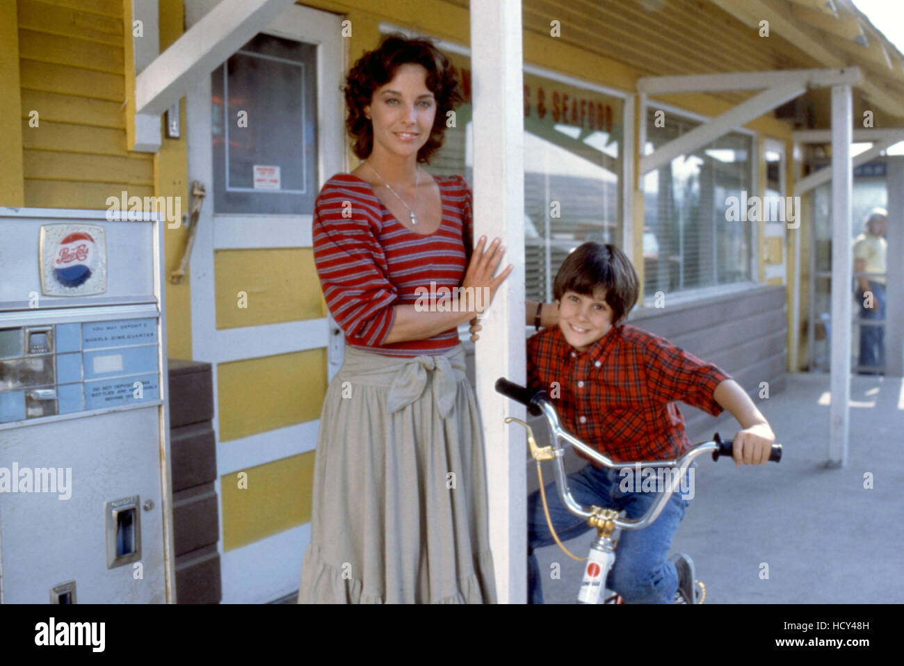 TWILIGHT ZONE THE MOVIE, Kathleen Quinlan, Jeremy Licht, 1983, (c