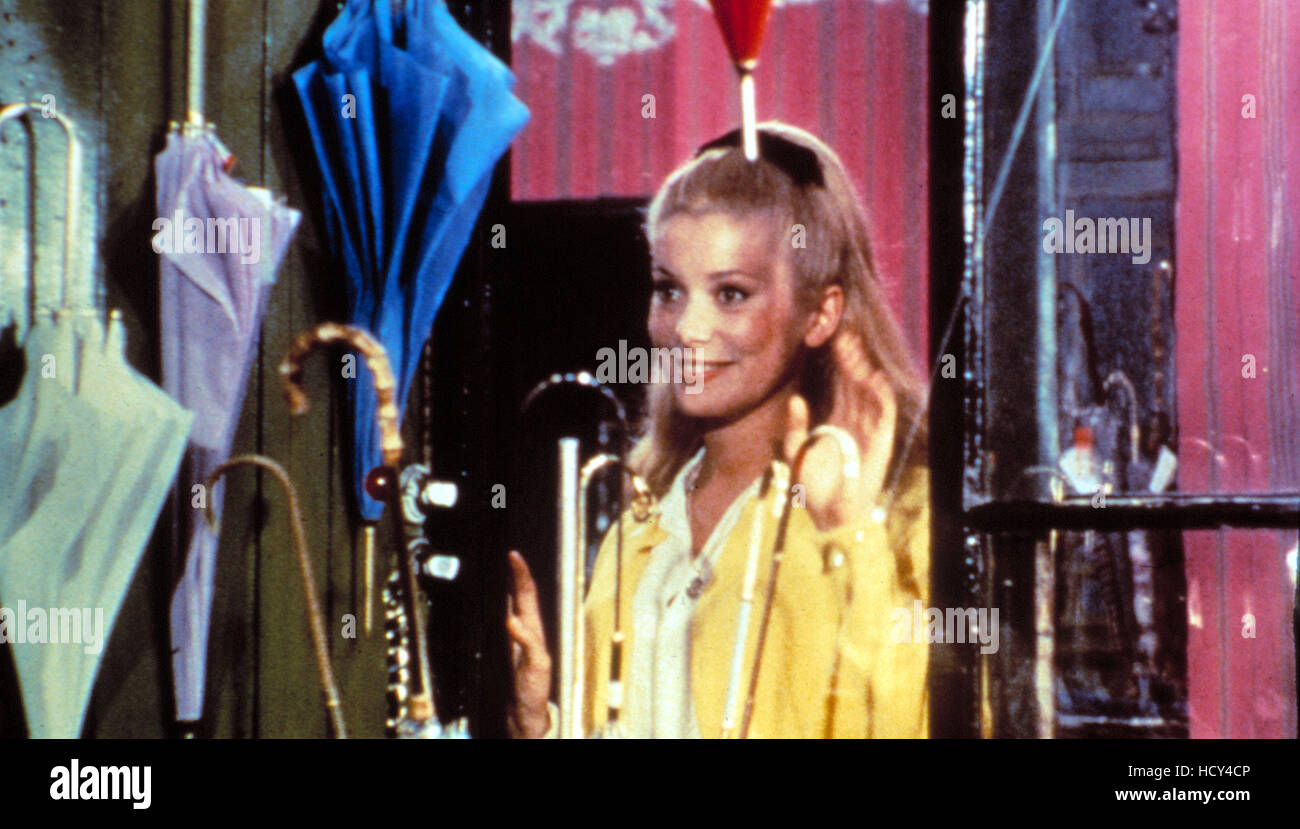 the-umbrellas-of-cherbourg-aka-les-parapluies-de-cherbourg