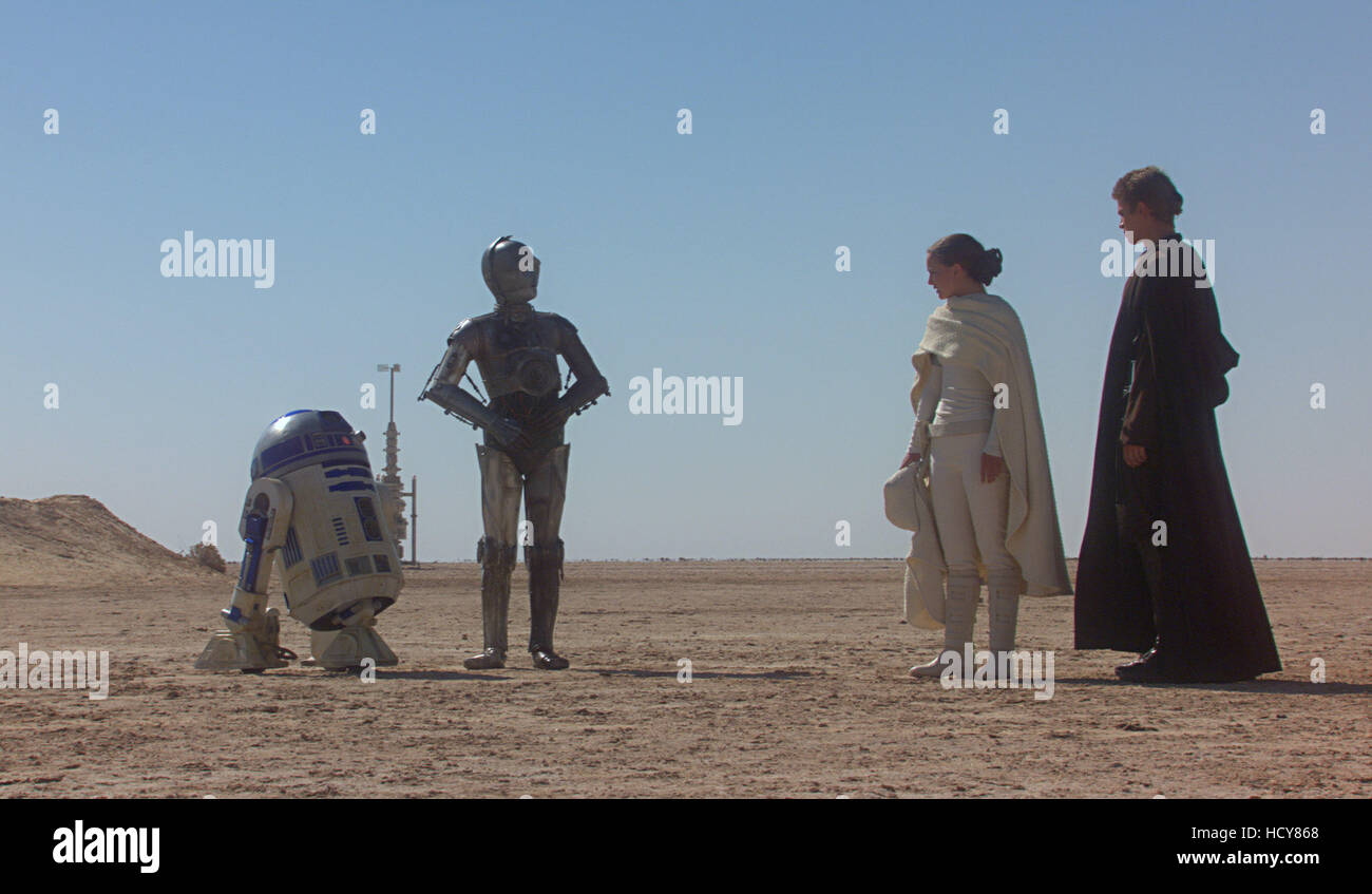 STAR WARS: EPISODE II - ATTACK OF THE CLONES, R2-D2, C-3PO, Natalie Portman, Hayden Christensen, 2002 Stock Photo