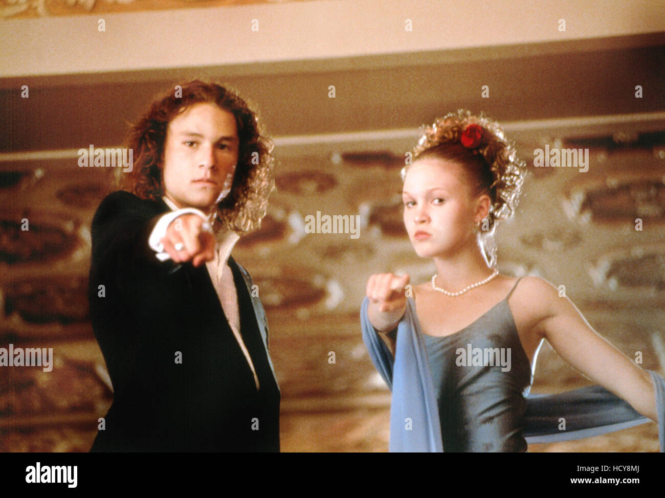 10 THINGS I HATE ABOUT YOU, (aka TEN THINGS I HATE ABOUT YOU), Heath Ledger, Julia Stiles, 1999 Stock Photo