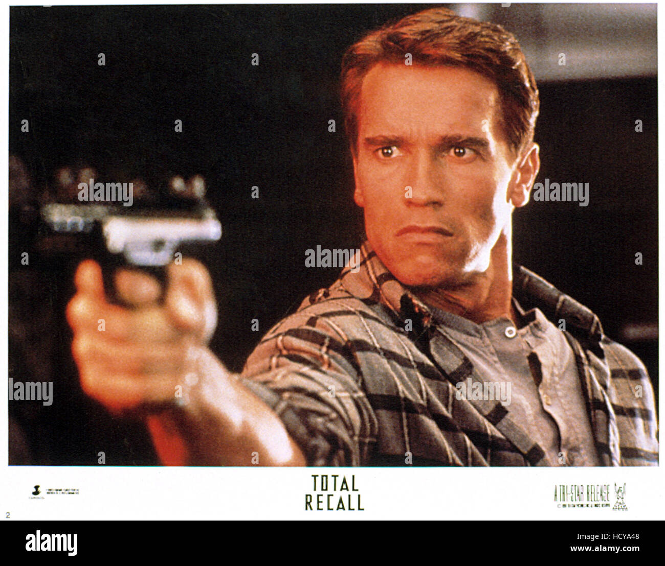 TOTAL RECALL, Arnold Schwarzenegger, 1990 Stock Photo - Alamy