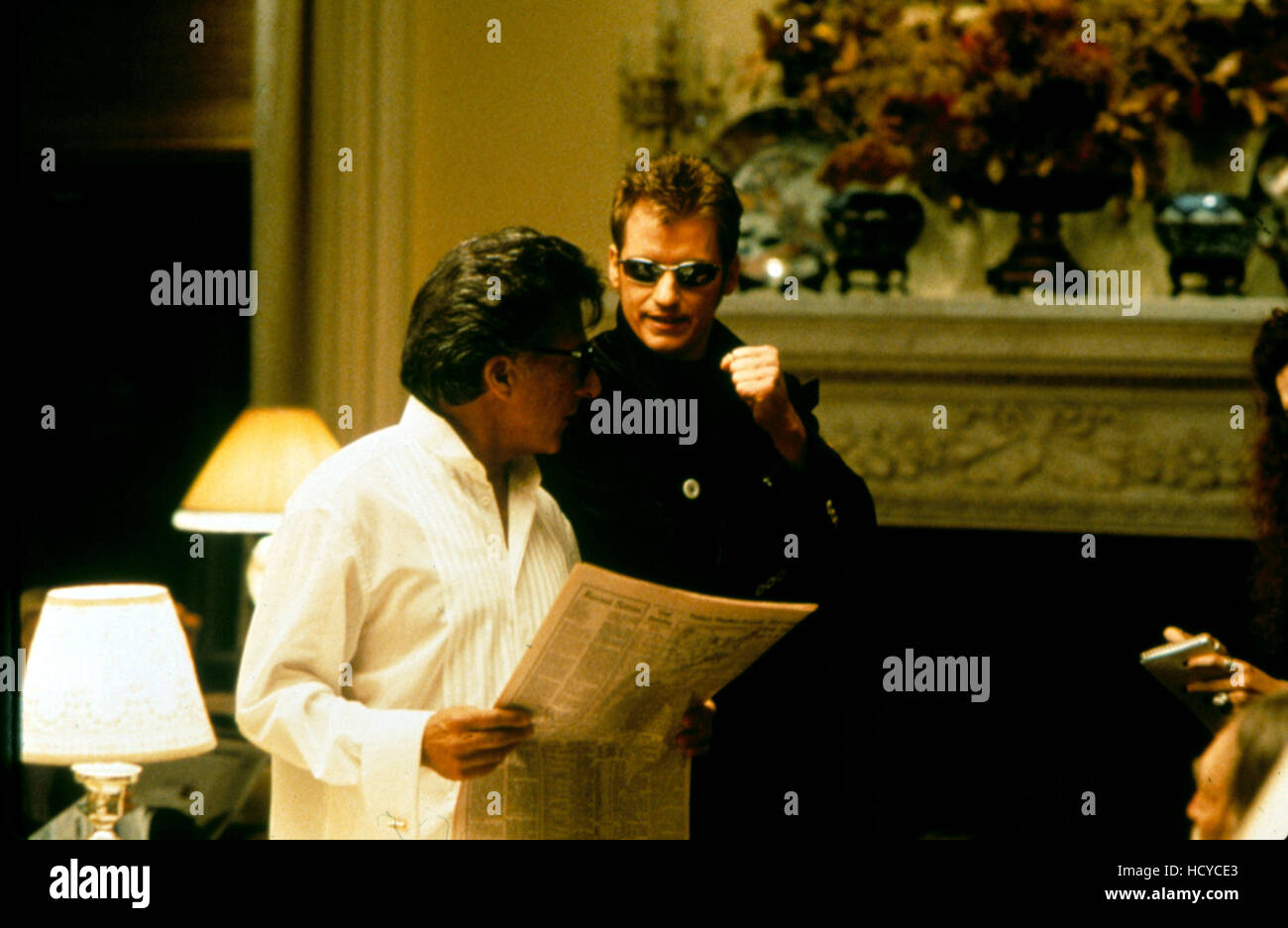WAG THE DOG, Dustin Hoffman, Denis Leary, 1997 Stock Photo Alamy