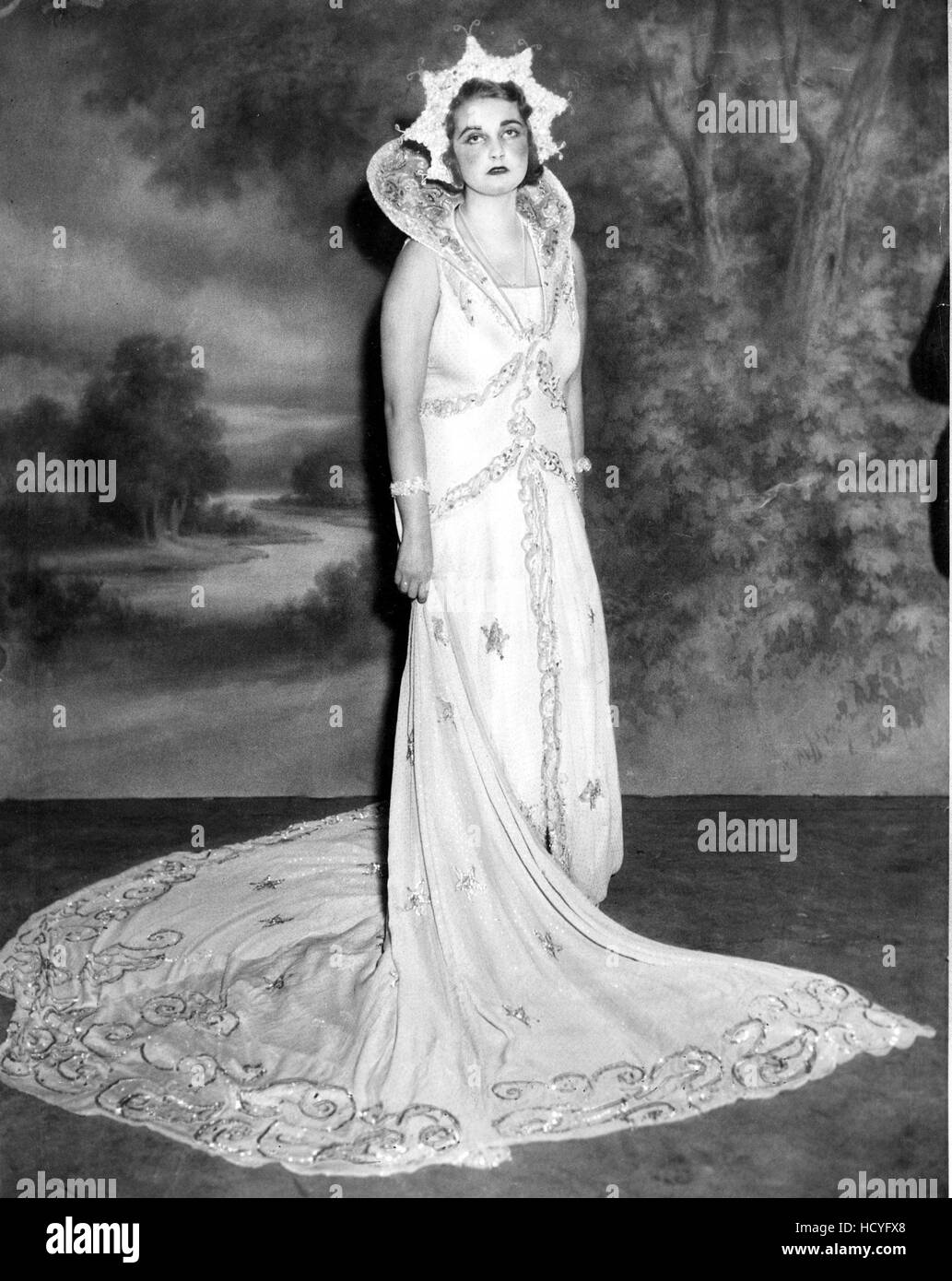 BARBARA HUTTON, circa 1930 Stock Photo - Alamy