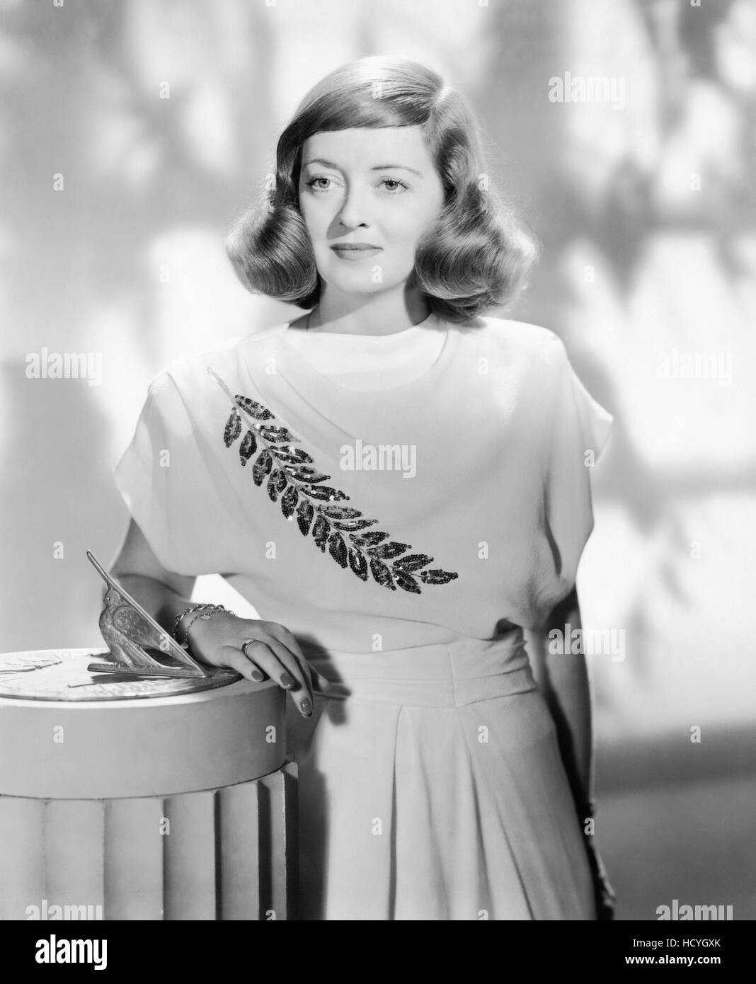 Bette Davis, mid 1940s Stock Photo Alamy