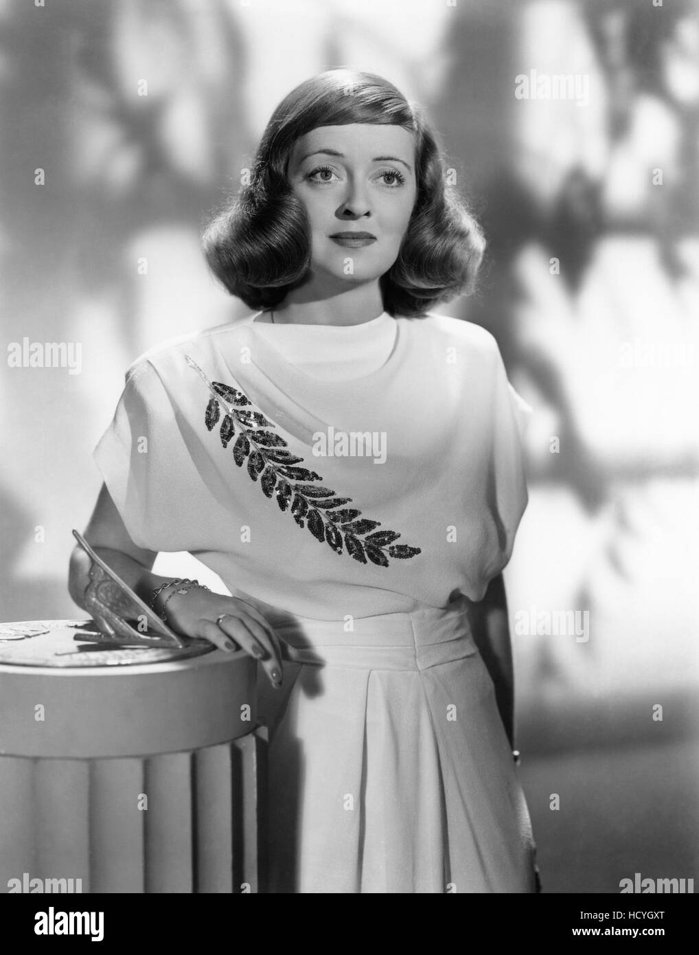 Bette Davis, mid 1940s Stock Photo Alamy