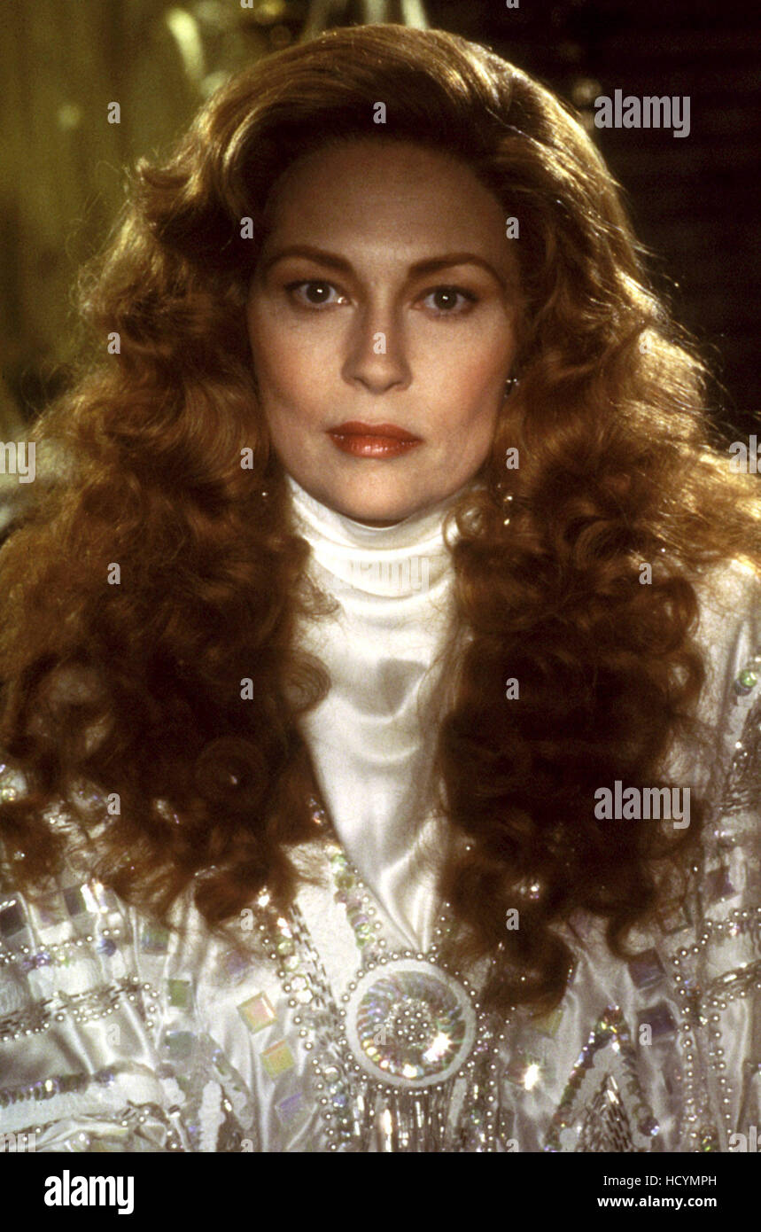 supergirl-faye-dunaway-1984-stock-photo-alamy