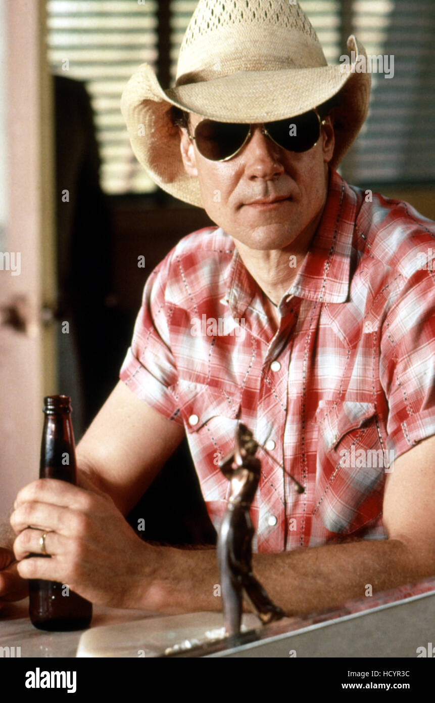 TIN CUP, Richard Lineback, 1996, (c)Warner Bros./courtesy Everett