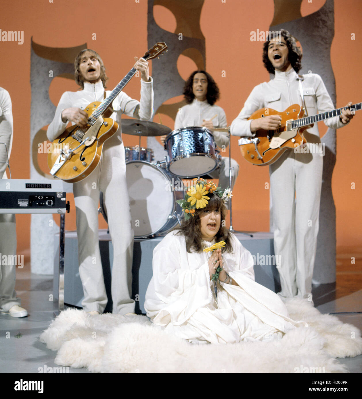 Cass Elliot (aka Mama Cass), performing late 1960's Stock Photo - Alamy