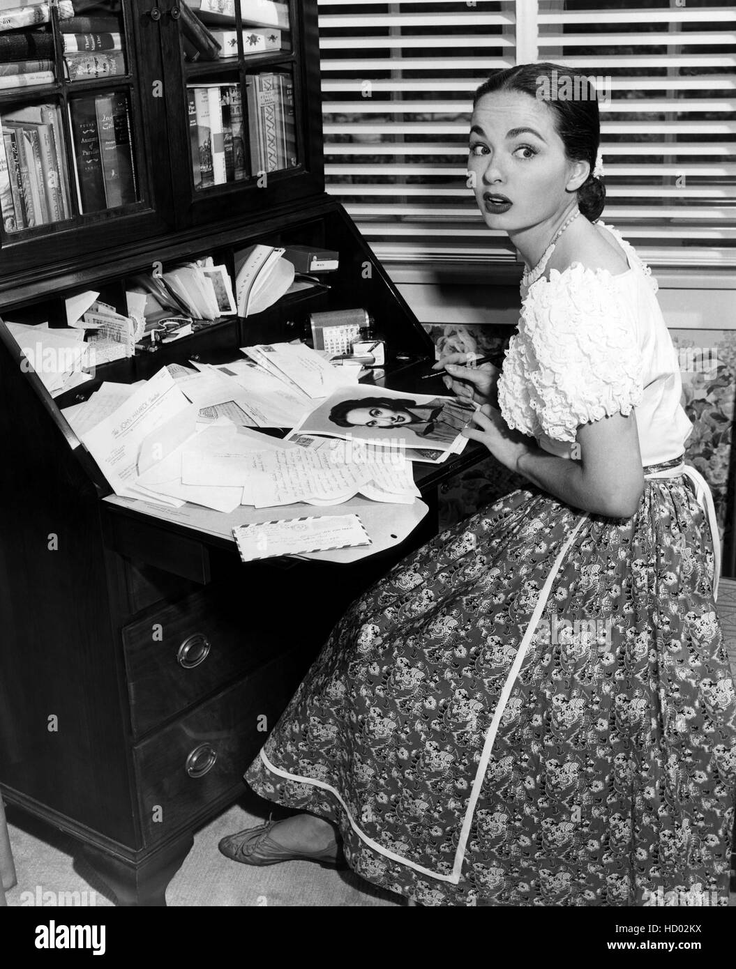 Ann Blyth answering fan mail, 1952 Stock Photo - Alamy