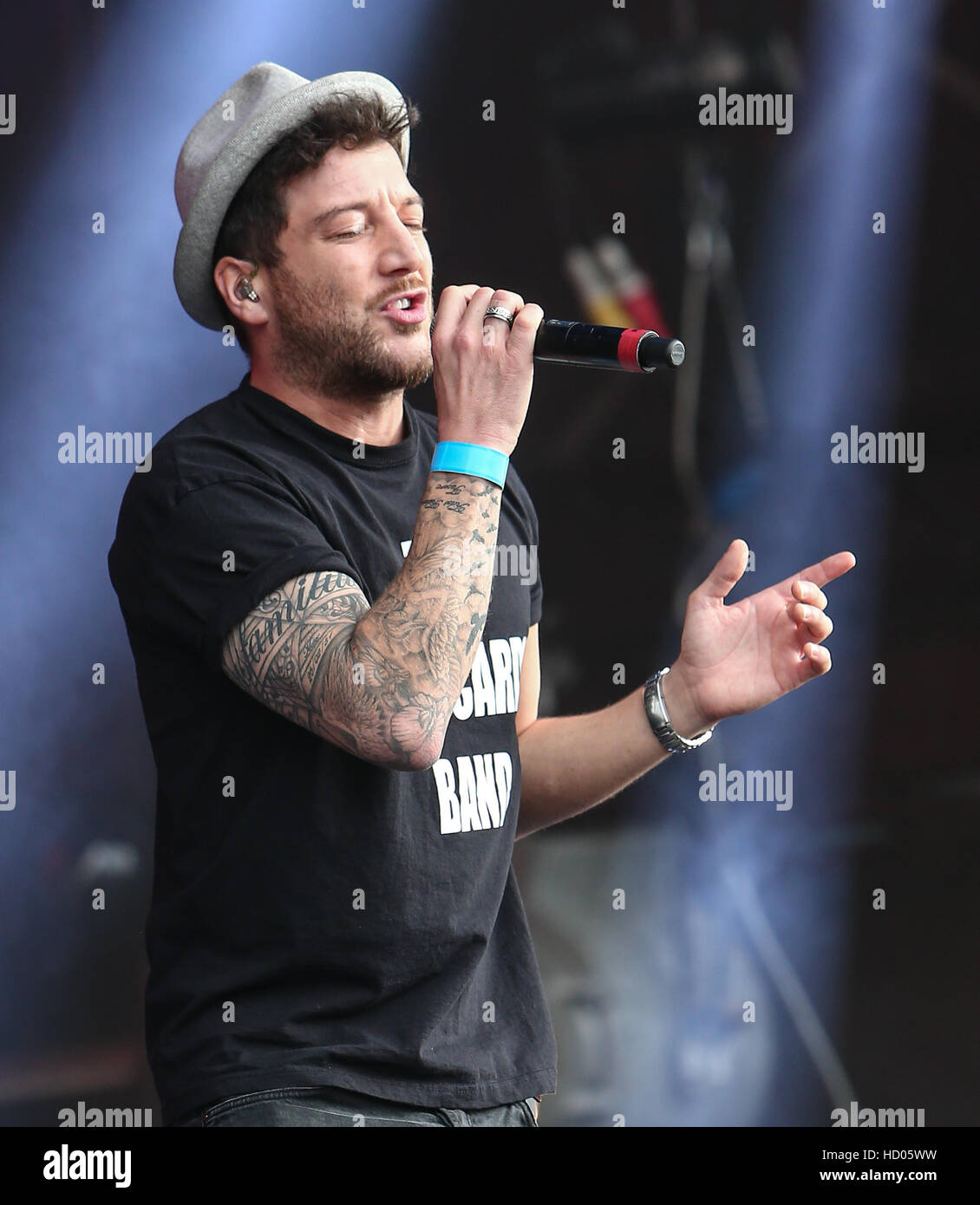 Rewind South Festival Performances HenleyonThames The Trevor Horn Band Featuring Matt