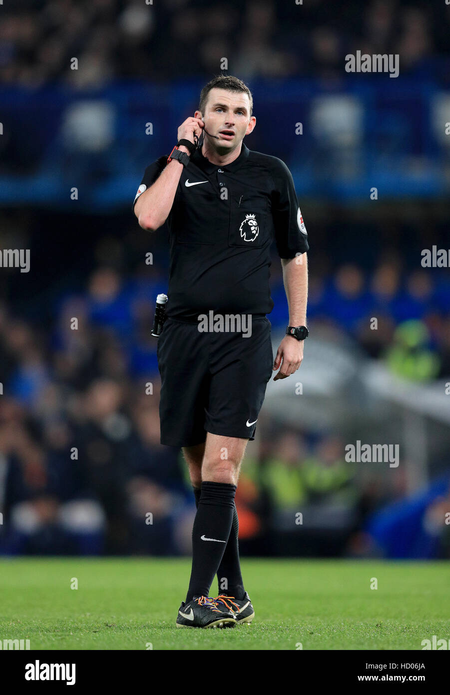 Match referee Michael Oliver Stock Photo - Alamy