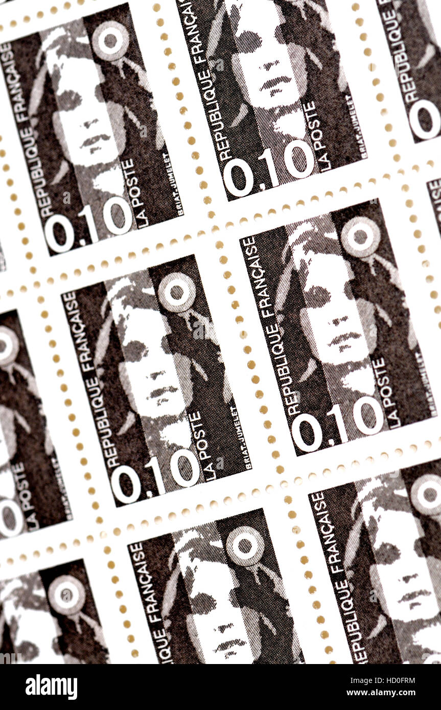 Marianne postage stamp stamps hi-res stock photography and images - Alamy