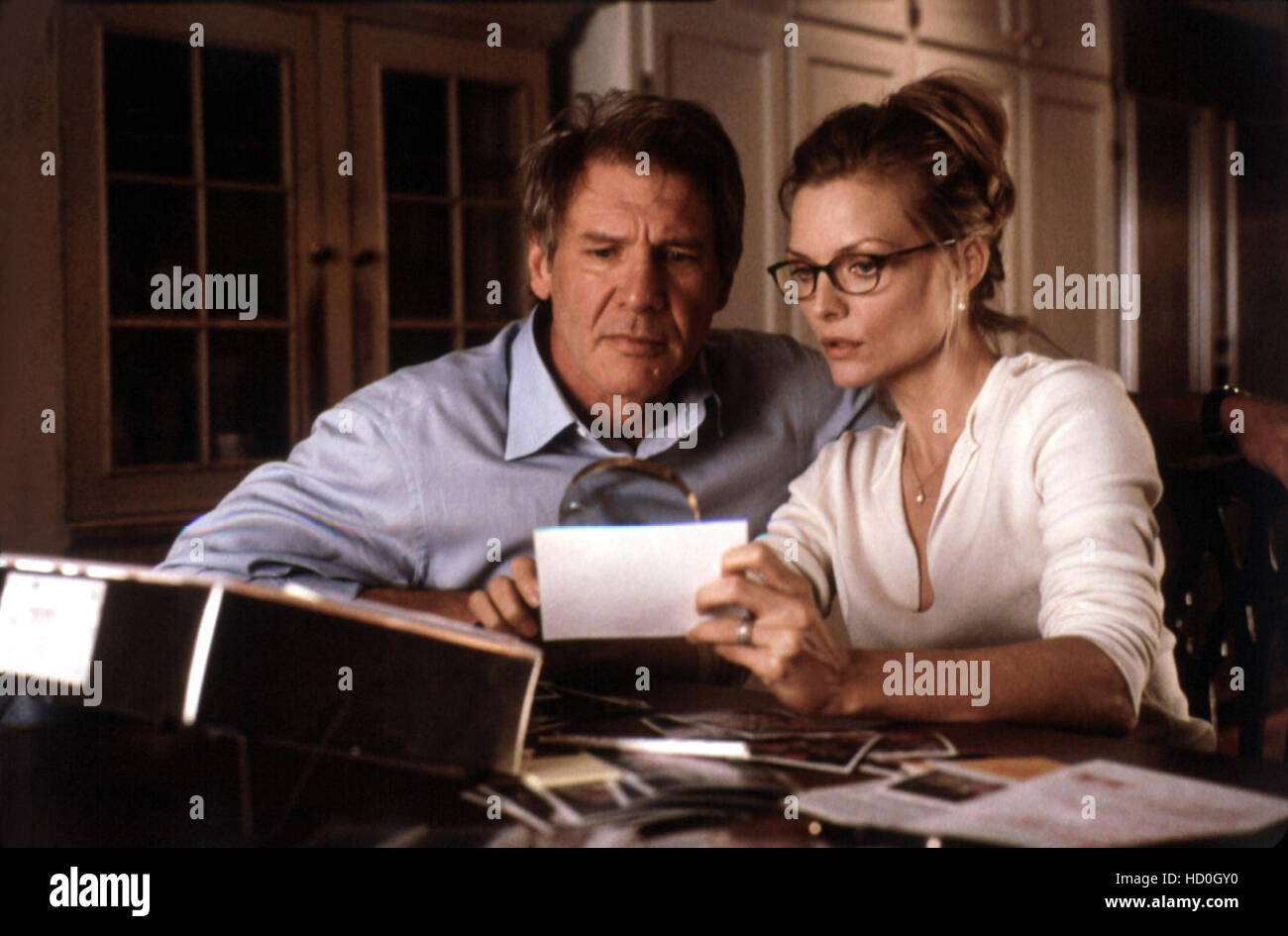 WHAT LIES BENEATH, Harrison Ford, Michelle Pfeiffer, 2000. TM and