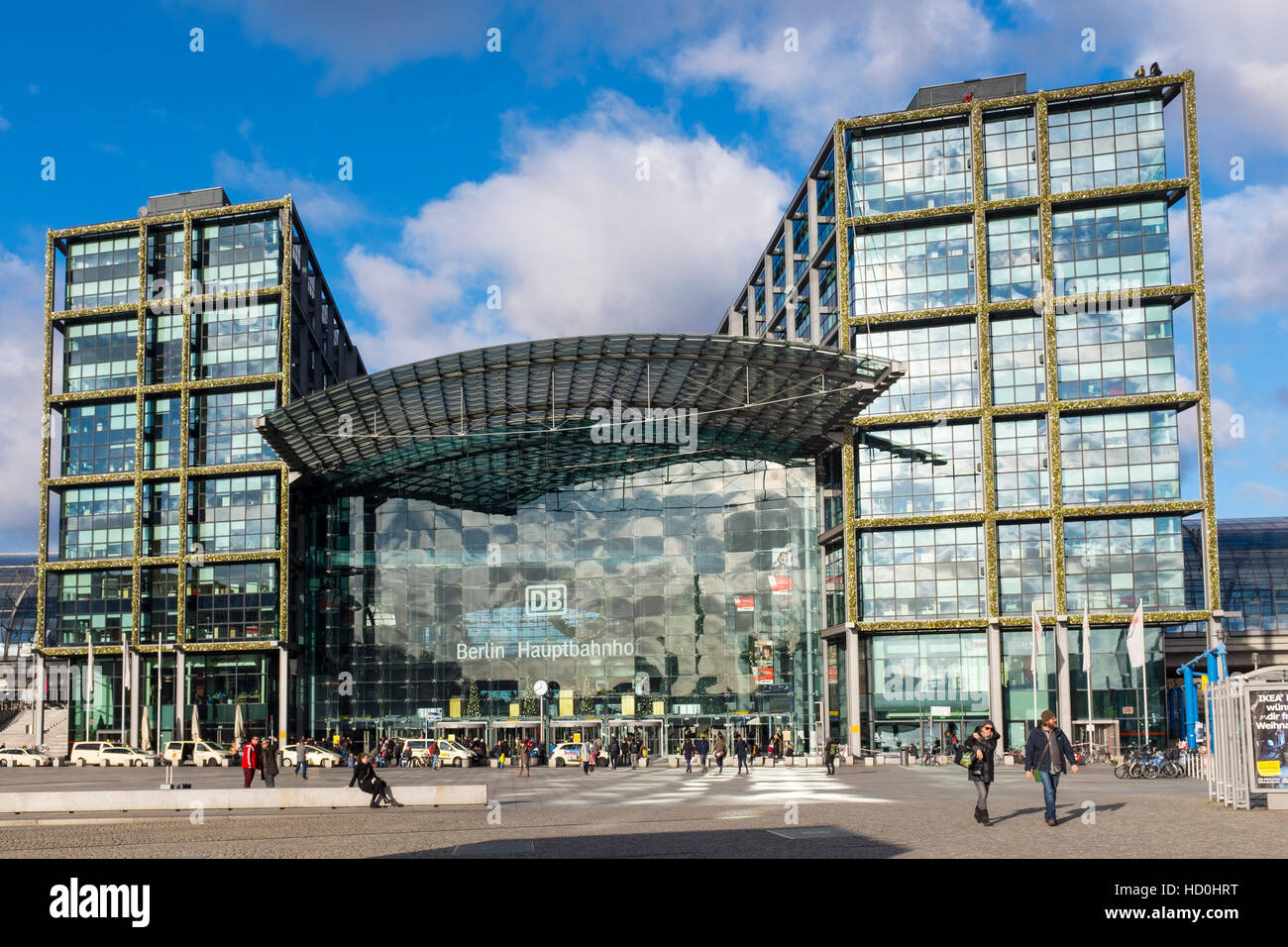 Hauptbahnhof berlin hi-res stock photography and images - Alamy