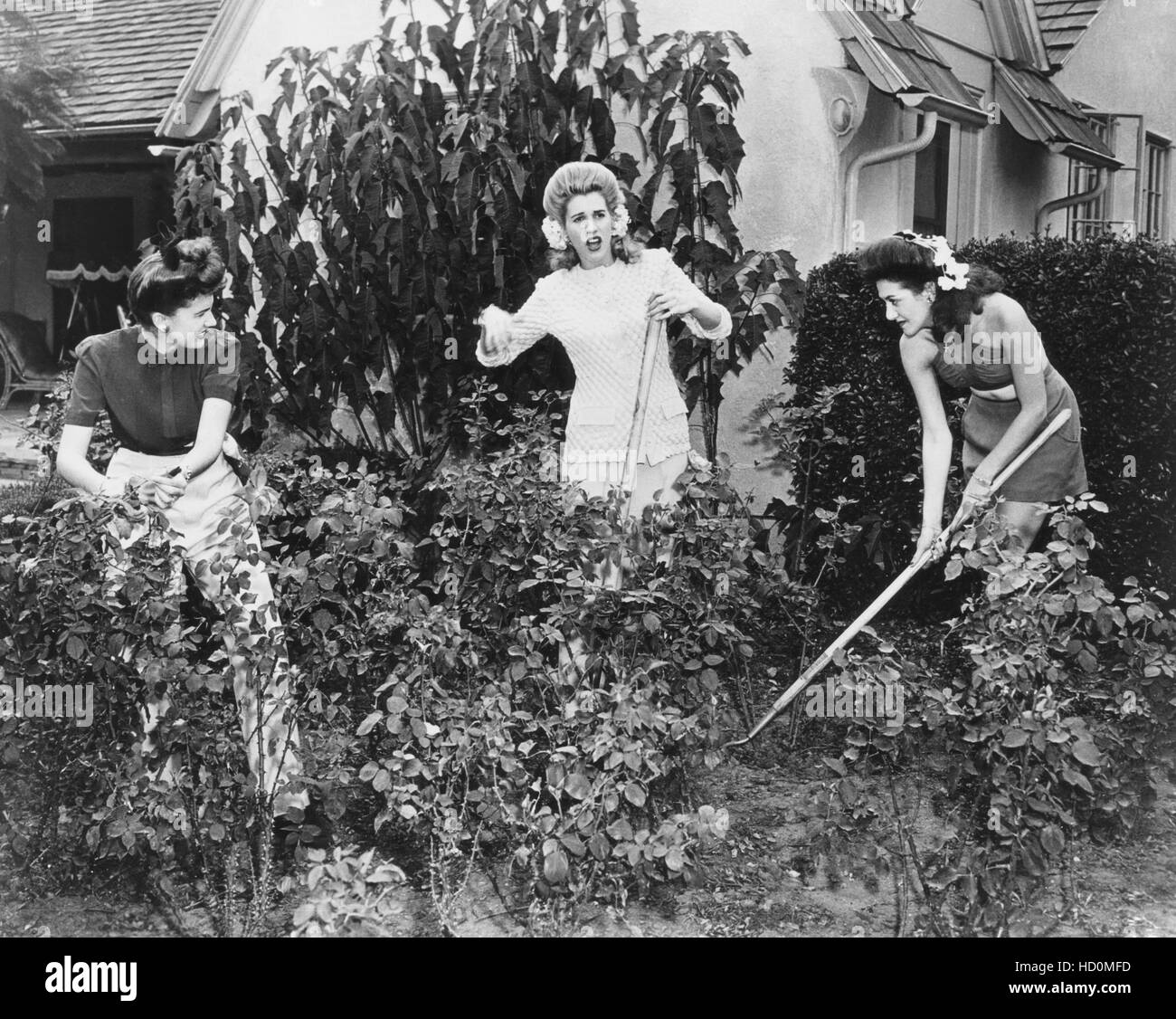 From left, Maxene Andrews, Patty Andrews, Laverne Andrews, ca. mid