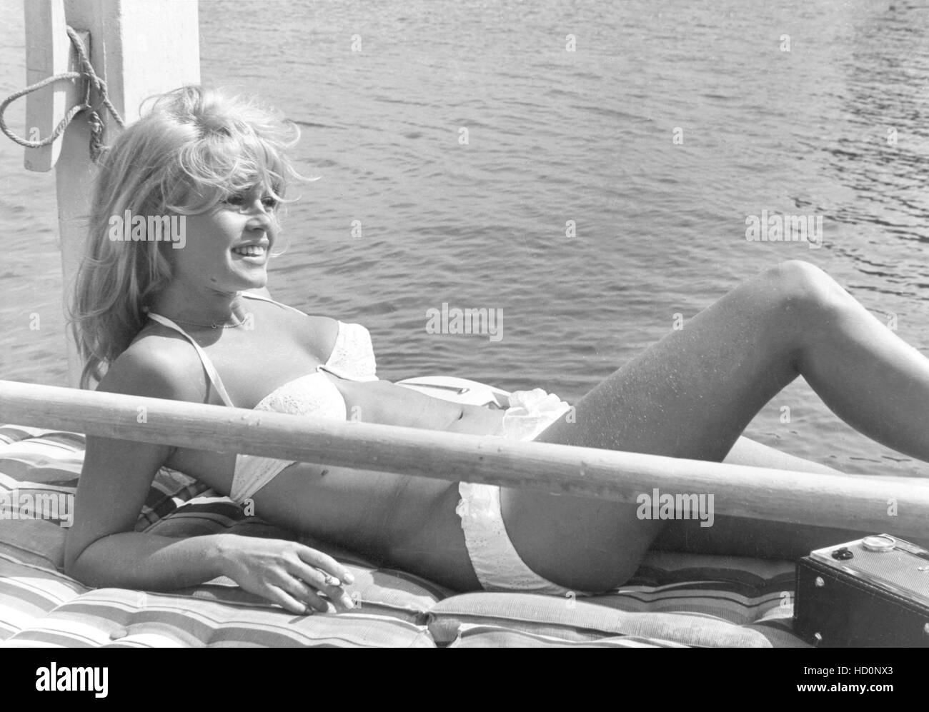 A VERY PRIVATE AFFAIR, Brigitte Bardot on location in Switzerland