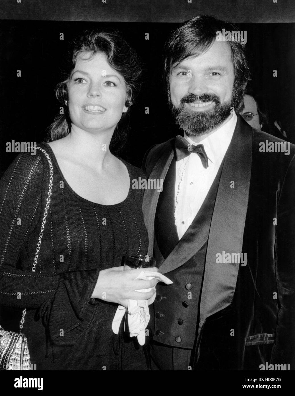 Darryl Hickman, right, and his second wife, actress Pamela Lincoln ...