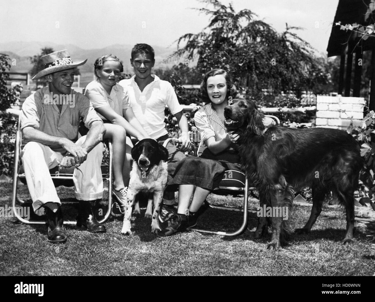 FRED ASTAIRE, AVA ASTAIRE, FRED ASTAIRE, JR., PHYLLIS LIVINGSTON