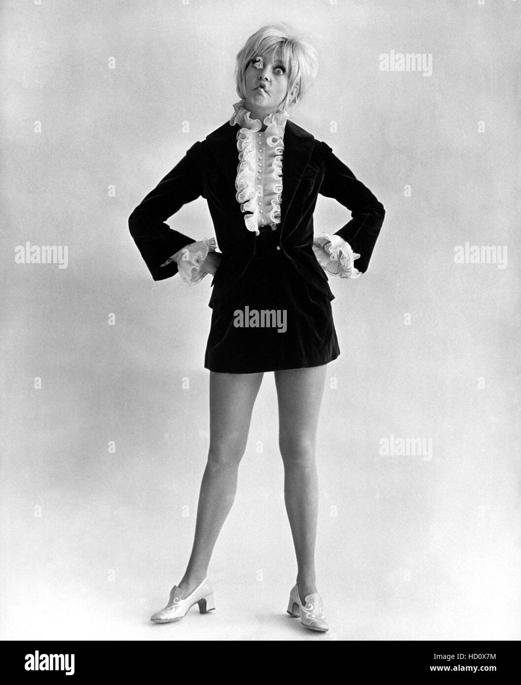 CACTUS FLOWER Goldie Hawn 1969 Stock Photo Alamy